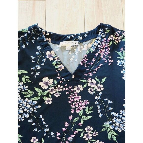 Nanette‎ Lapore L Navy Floral Top Blouse Stretch Angle Sides L/S V-Neck - Picture 2 of 6